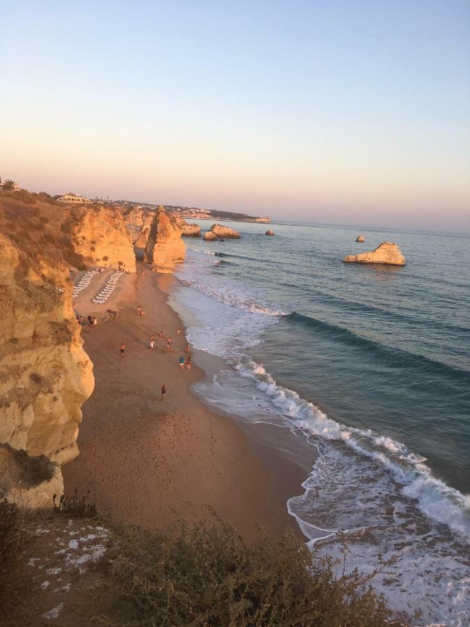 פורטימאו Beach Front At Praia Da Rocha מראה חיצוני תמונה